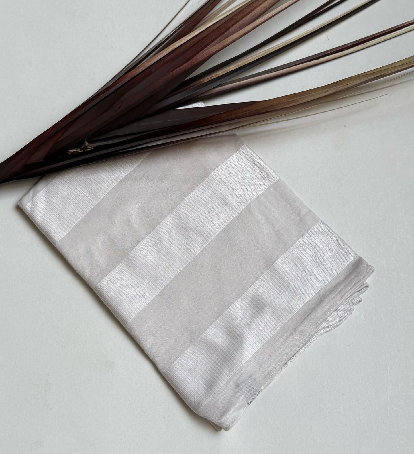Amelia scarf