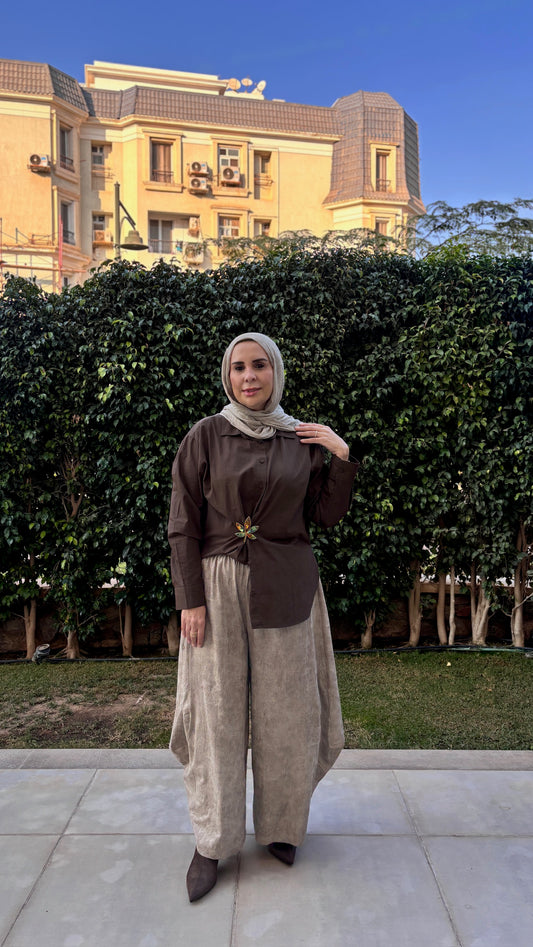 Signature wide pants.