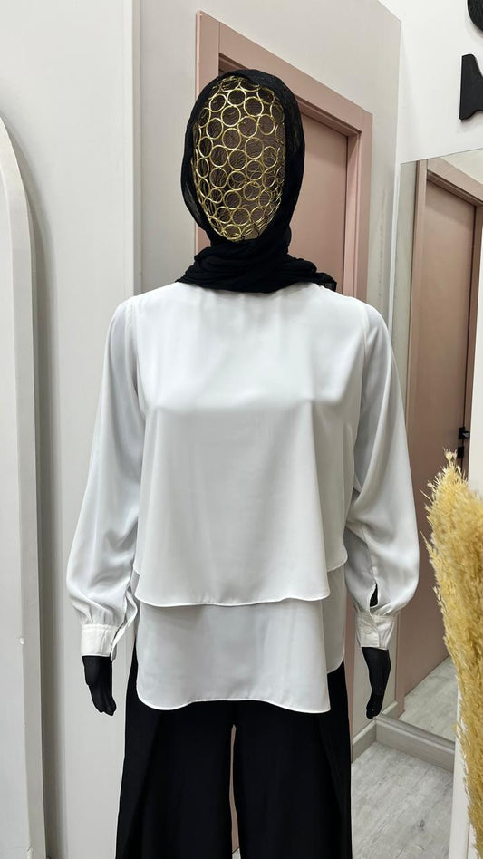 Full sleeves double layered undershirt
