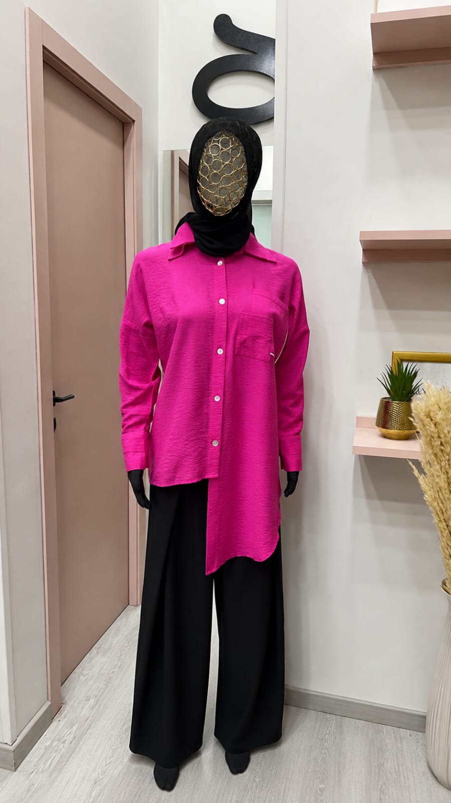 Fuschia shirt