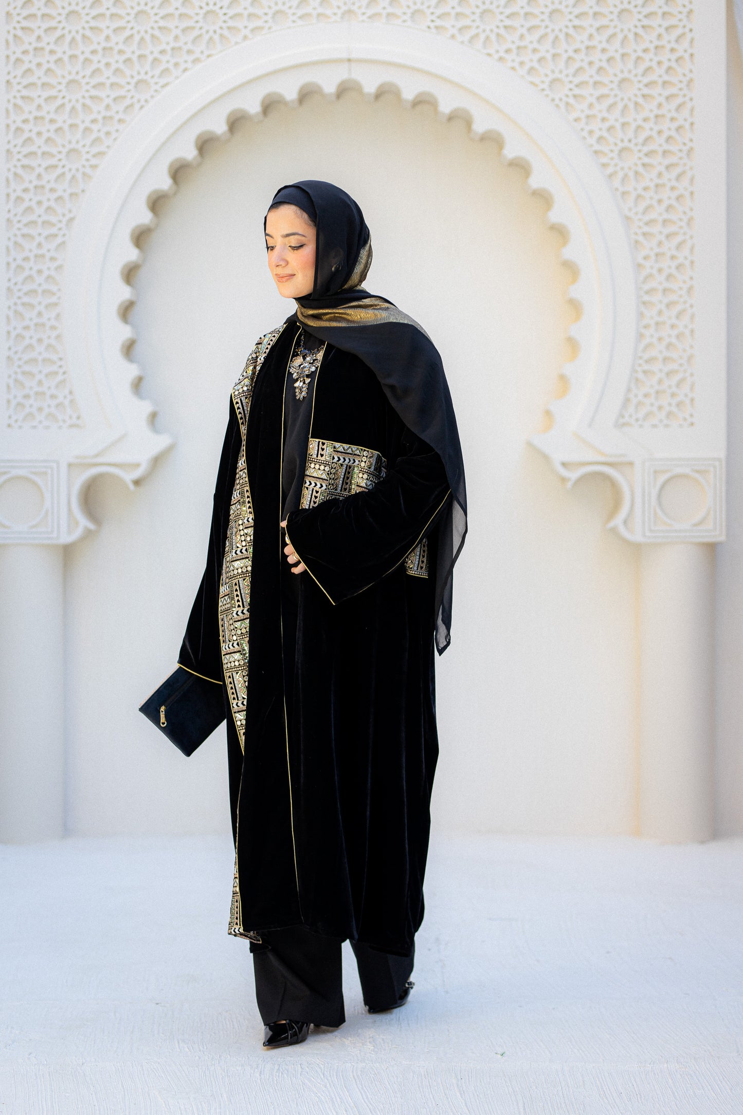 Shaghaf velvet kaftan شَغف
