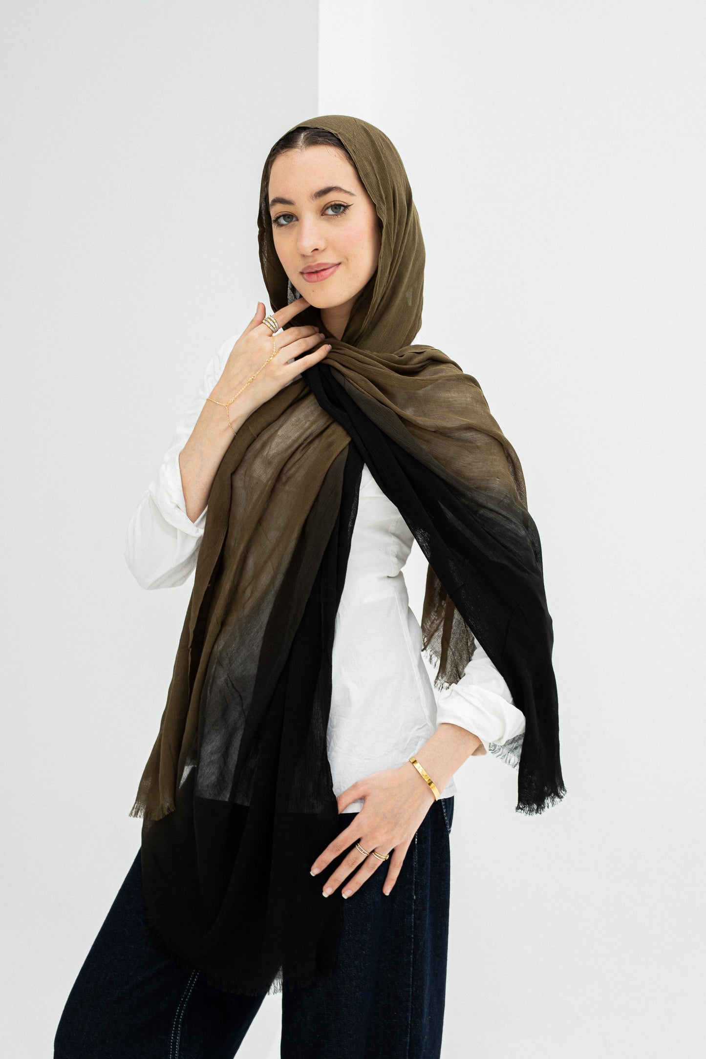 Black/cafe ombre linen scarf