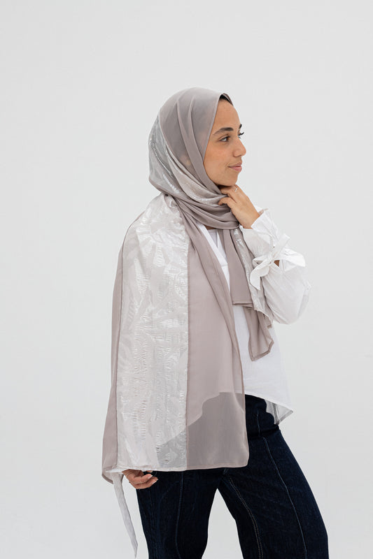 Elara scarf.