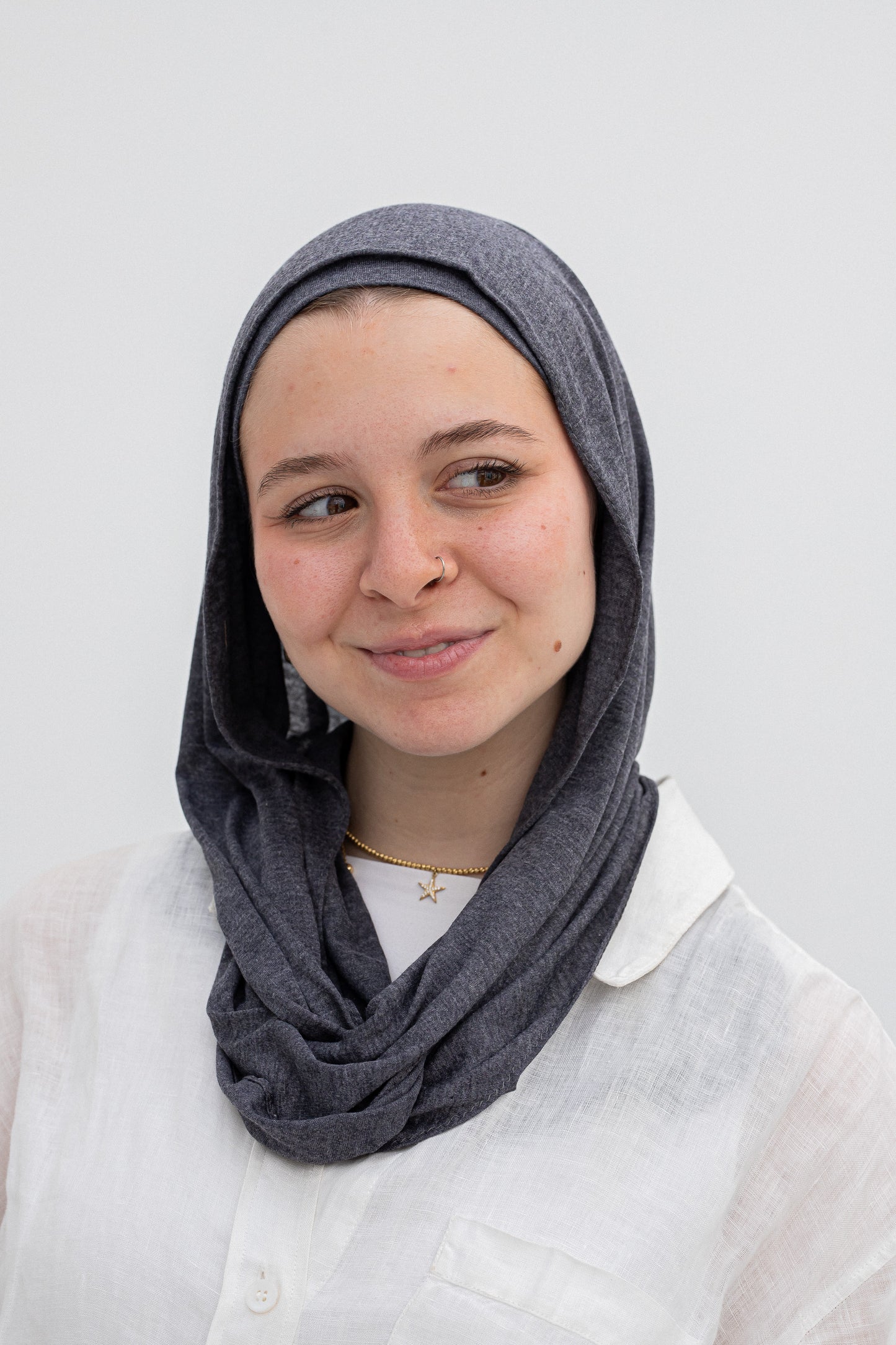 Grey jeans twist scarf