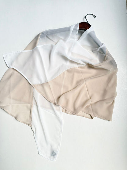 Duo Chiffon tuck’n scarf.