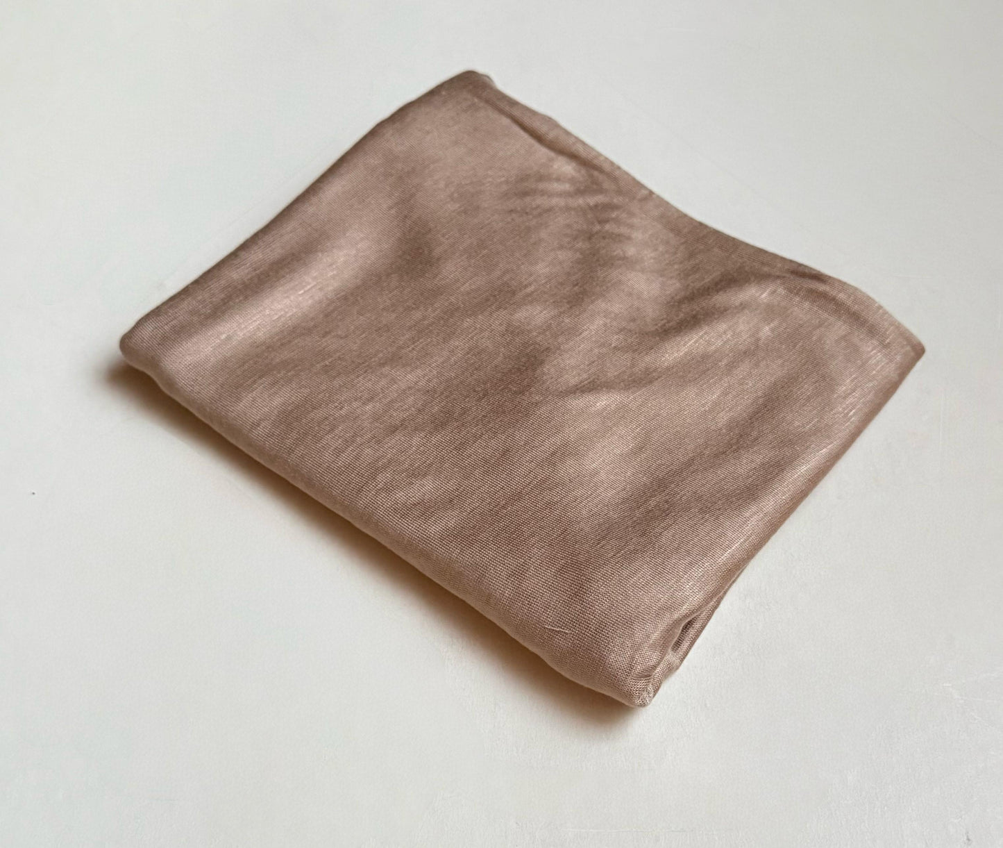 Slip-on scarf.