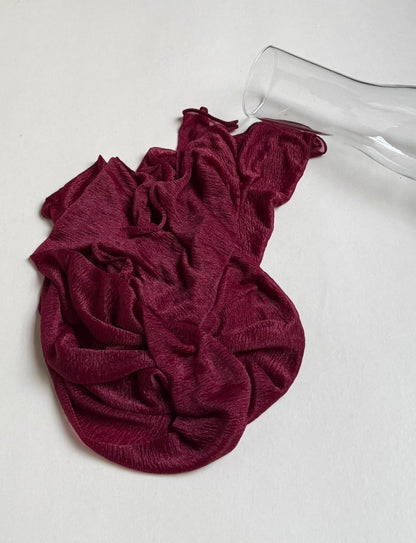 Sheer slip-on scarf