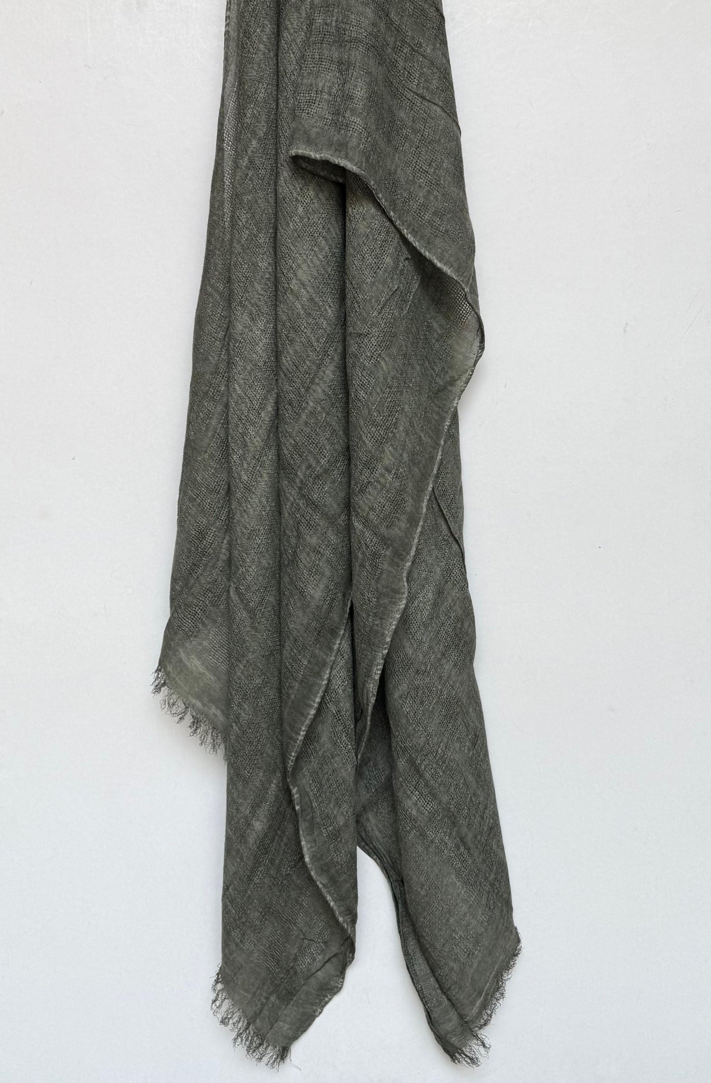 Leeva scarf