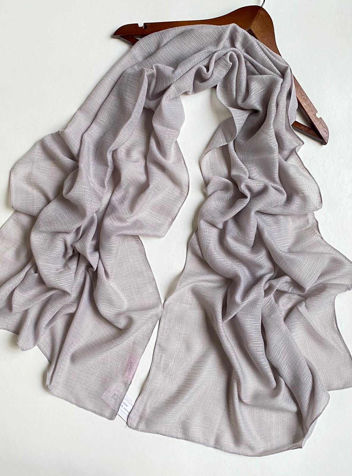 Kuwaiti linen textured scarf