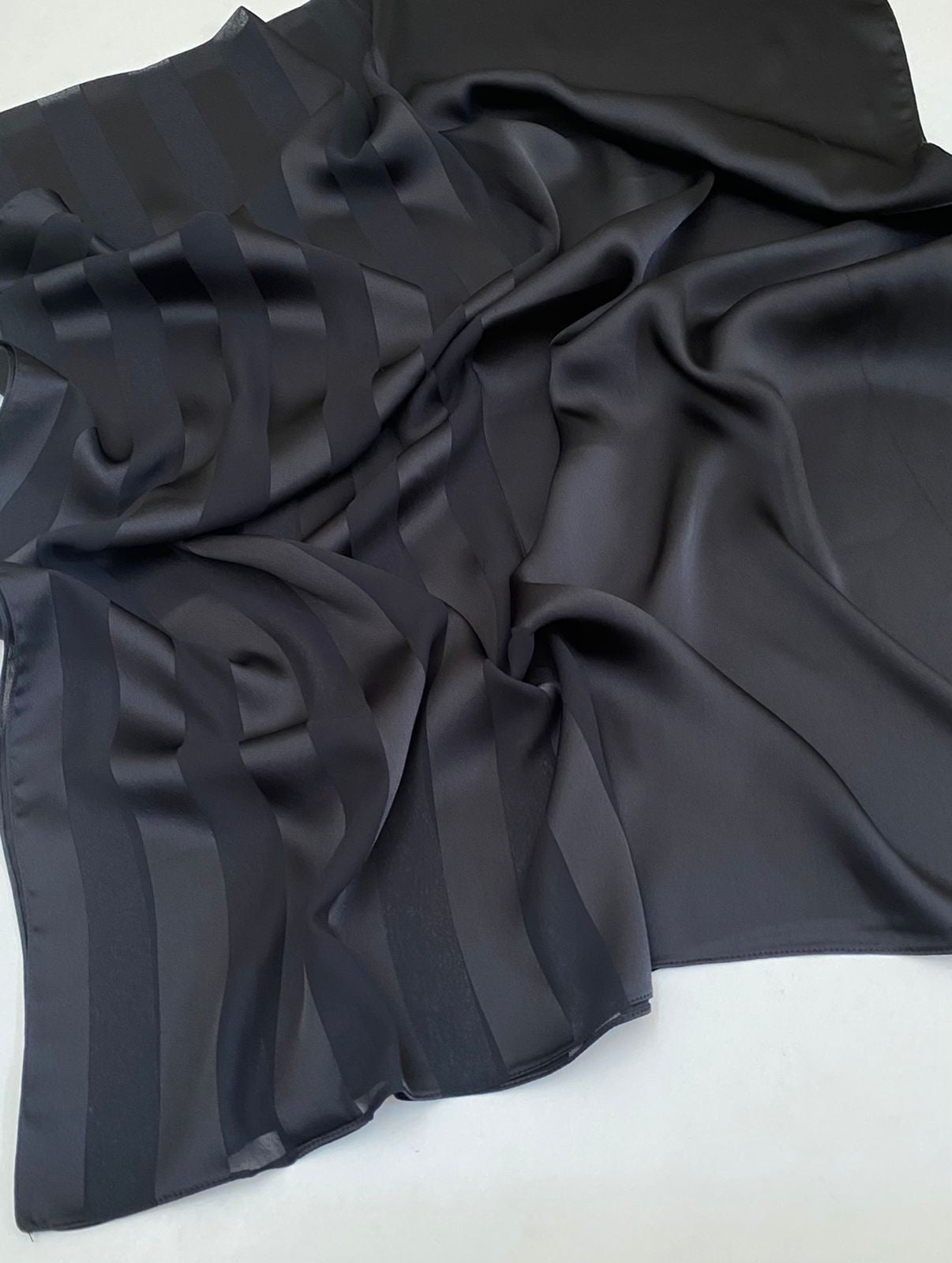 Black satin scarf – Sotrah Style