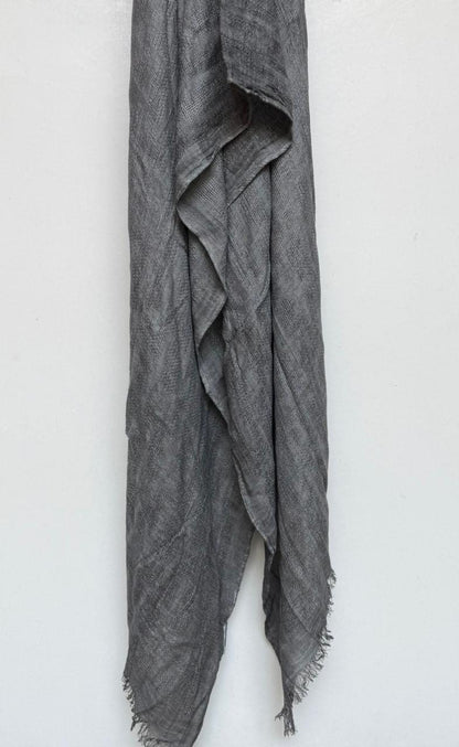 Leeva scarf