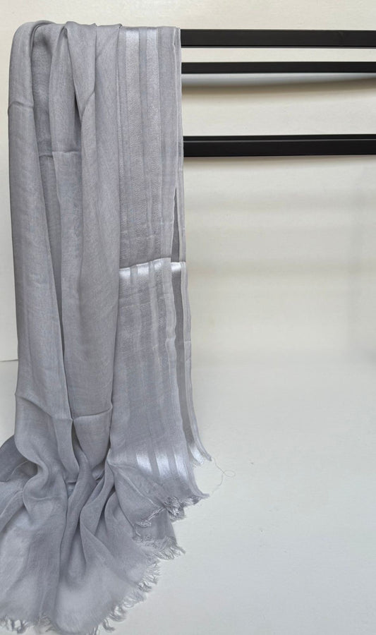 Lamina linen scarf