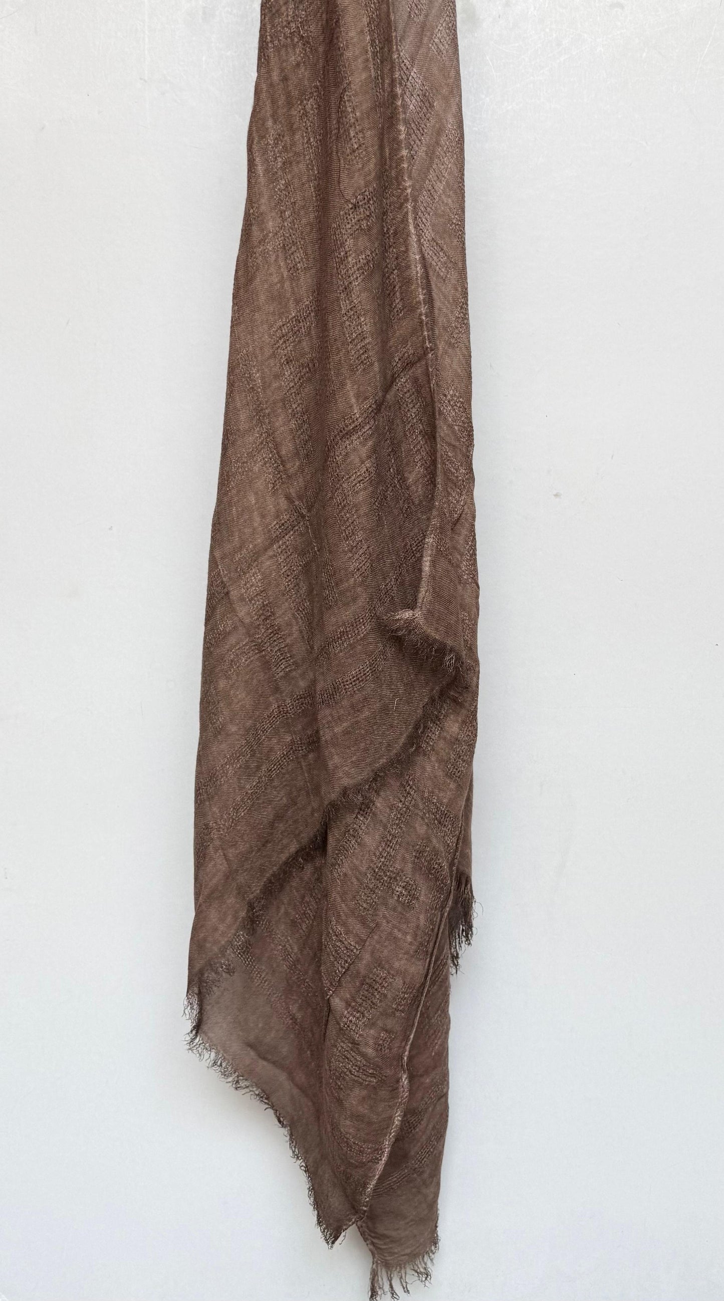 Leeva scarf
