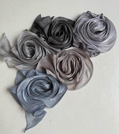 Alma tuck’n scarf.