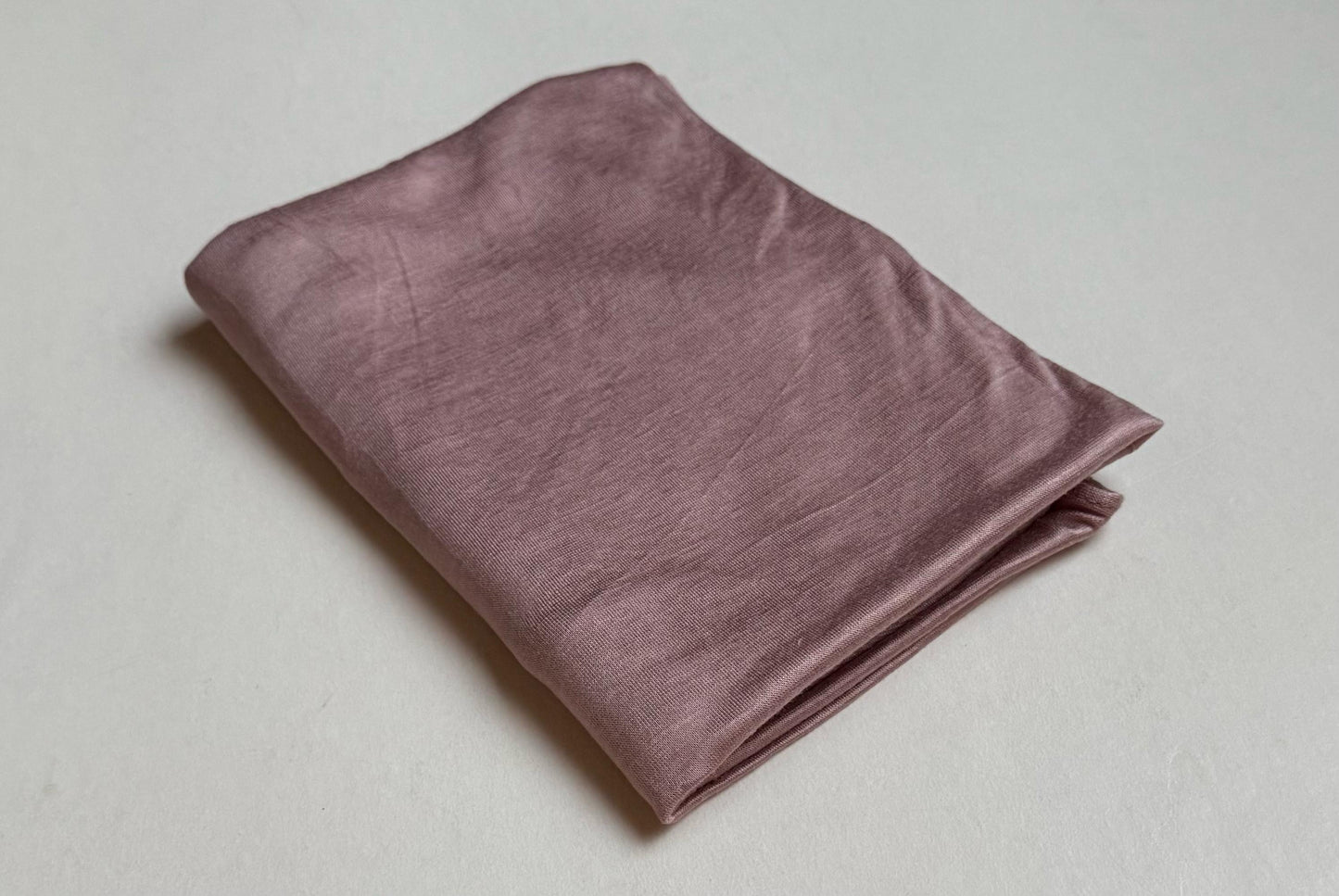 Slip-on scarf.