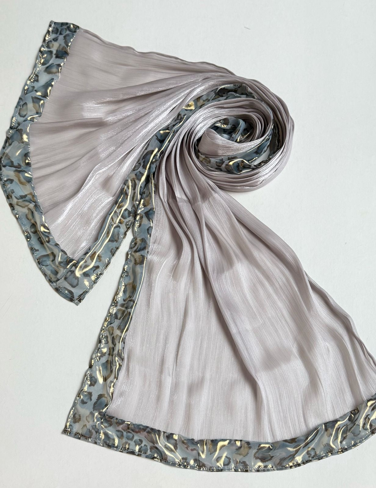 Sereen scarf.