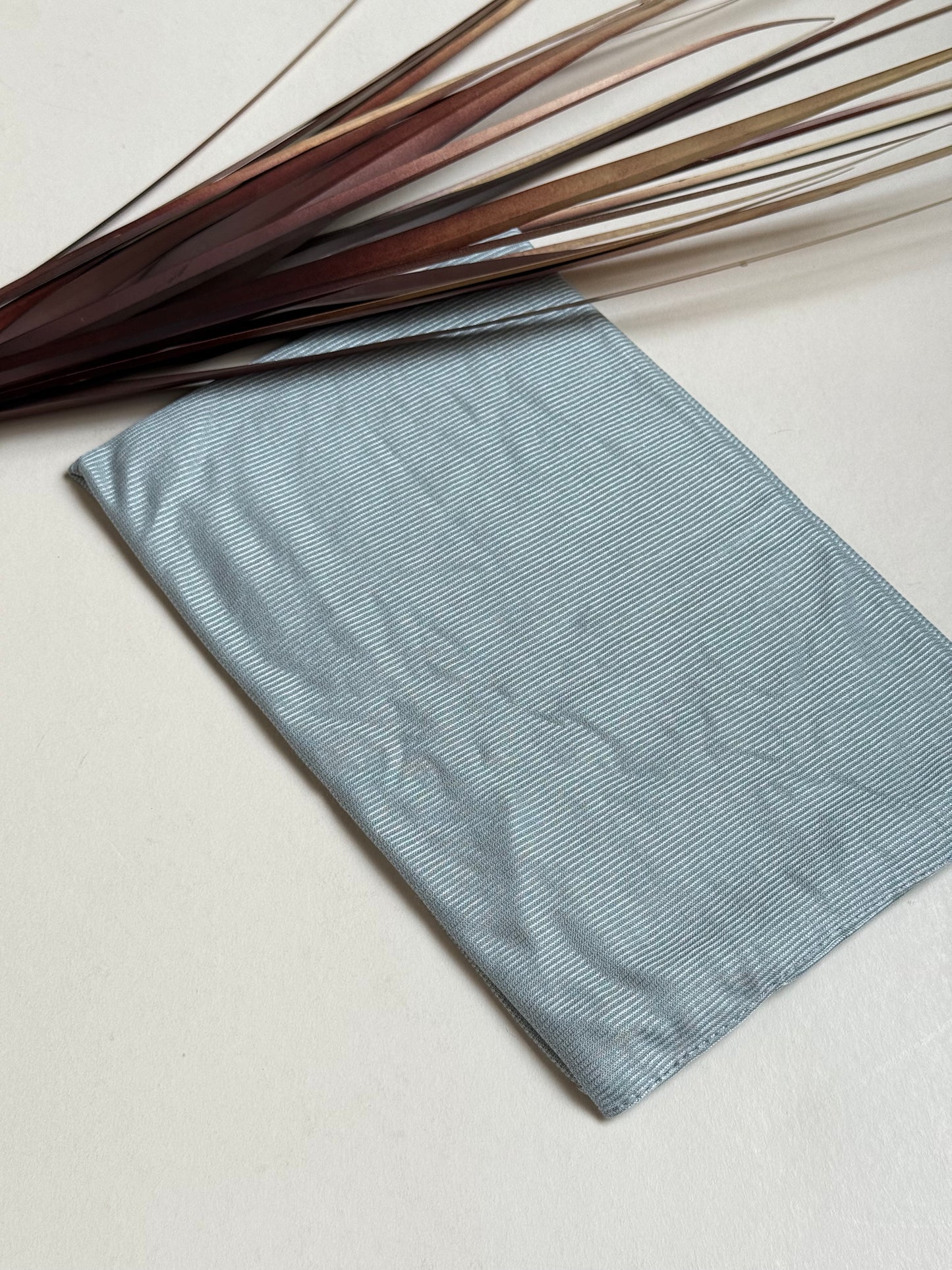 Bellana scarf.