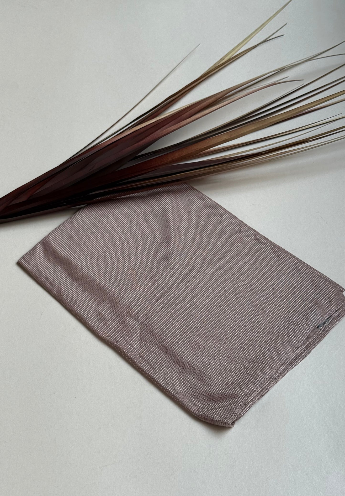 Bellana scarf.