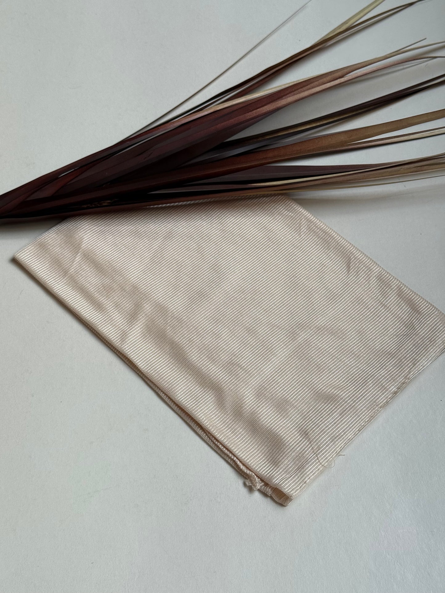 Bellana scarf.