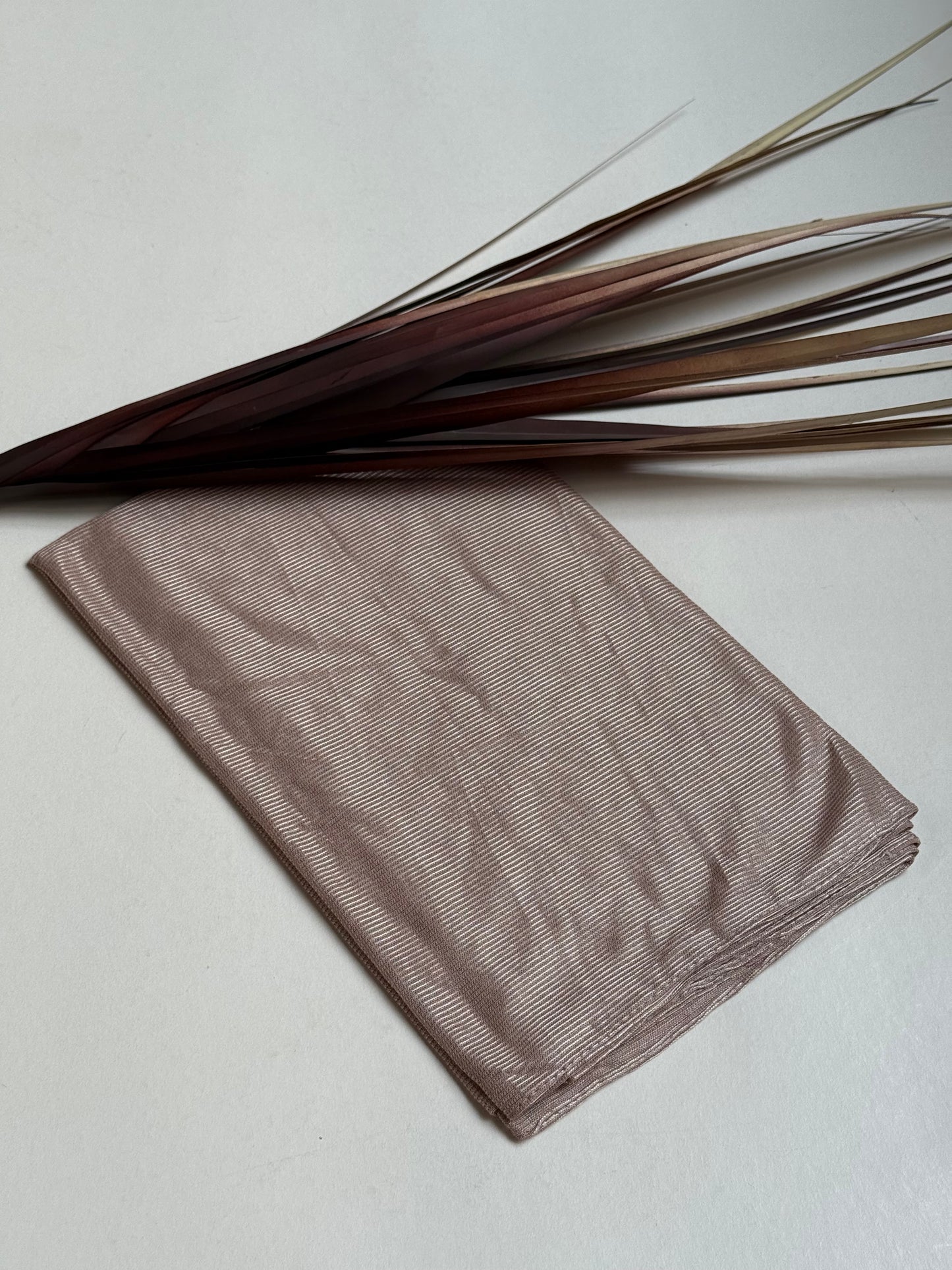 Bellana scarf.