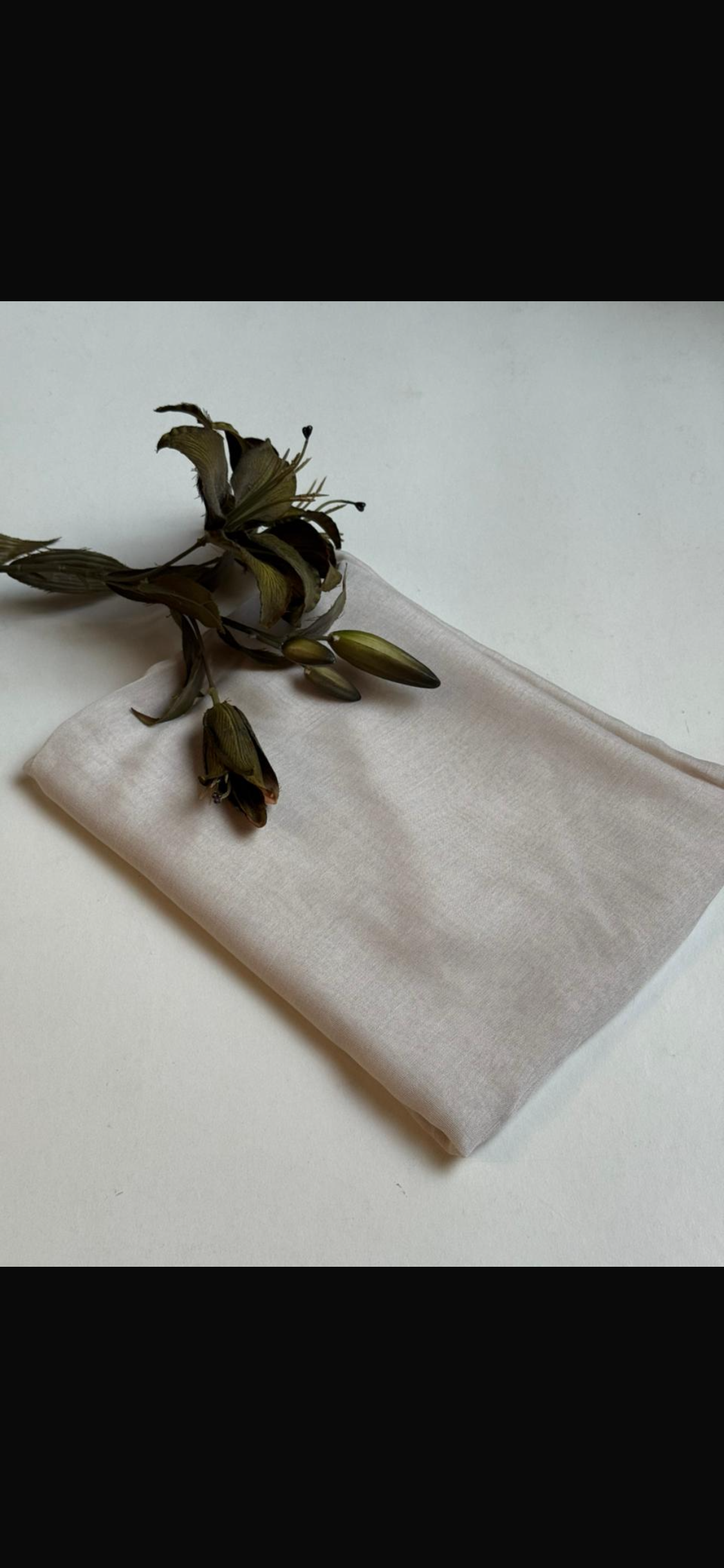 Modal kuwaiti scarf