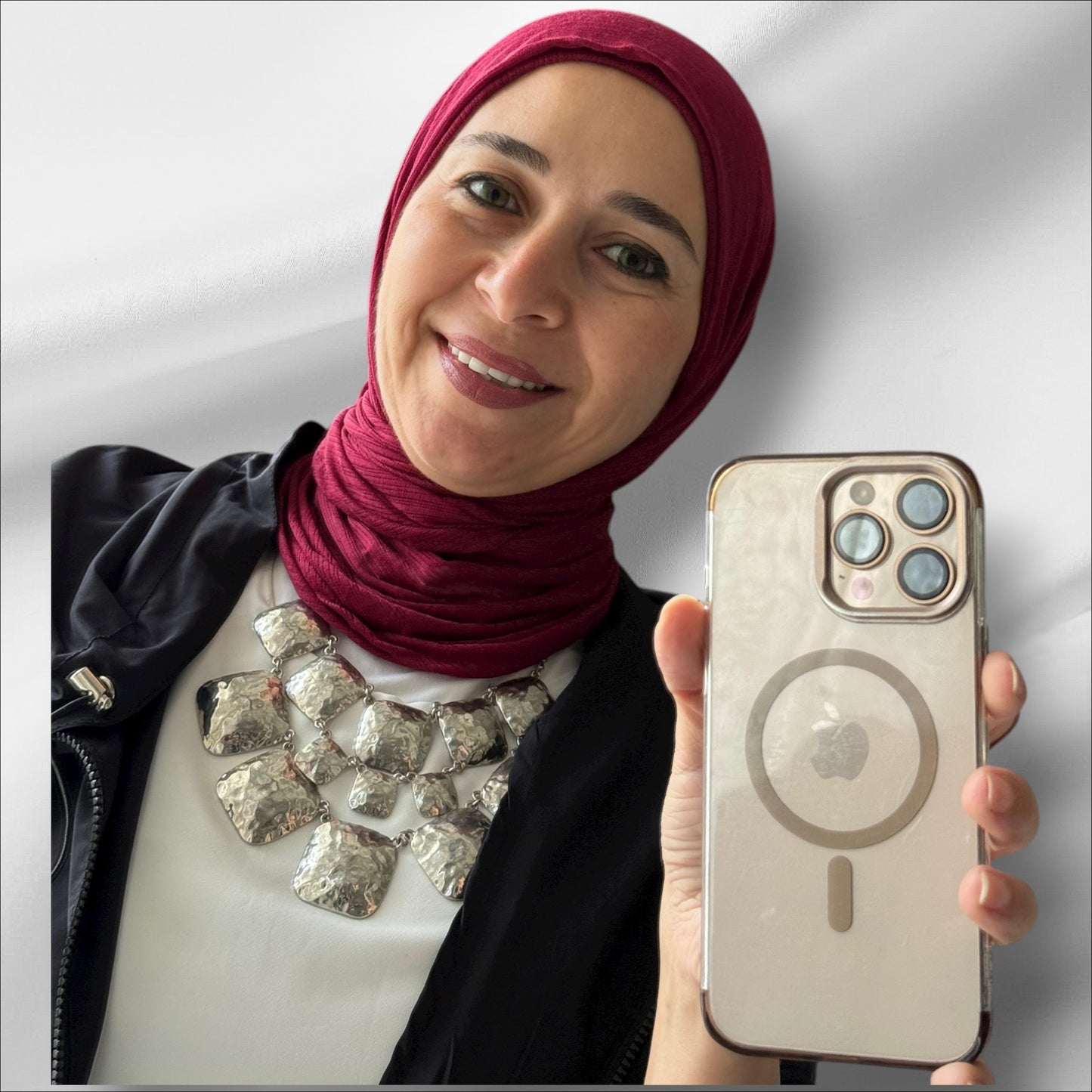 Lulwah tuck’n scarf