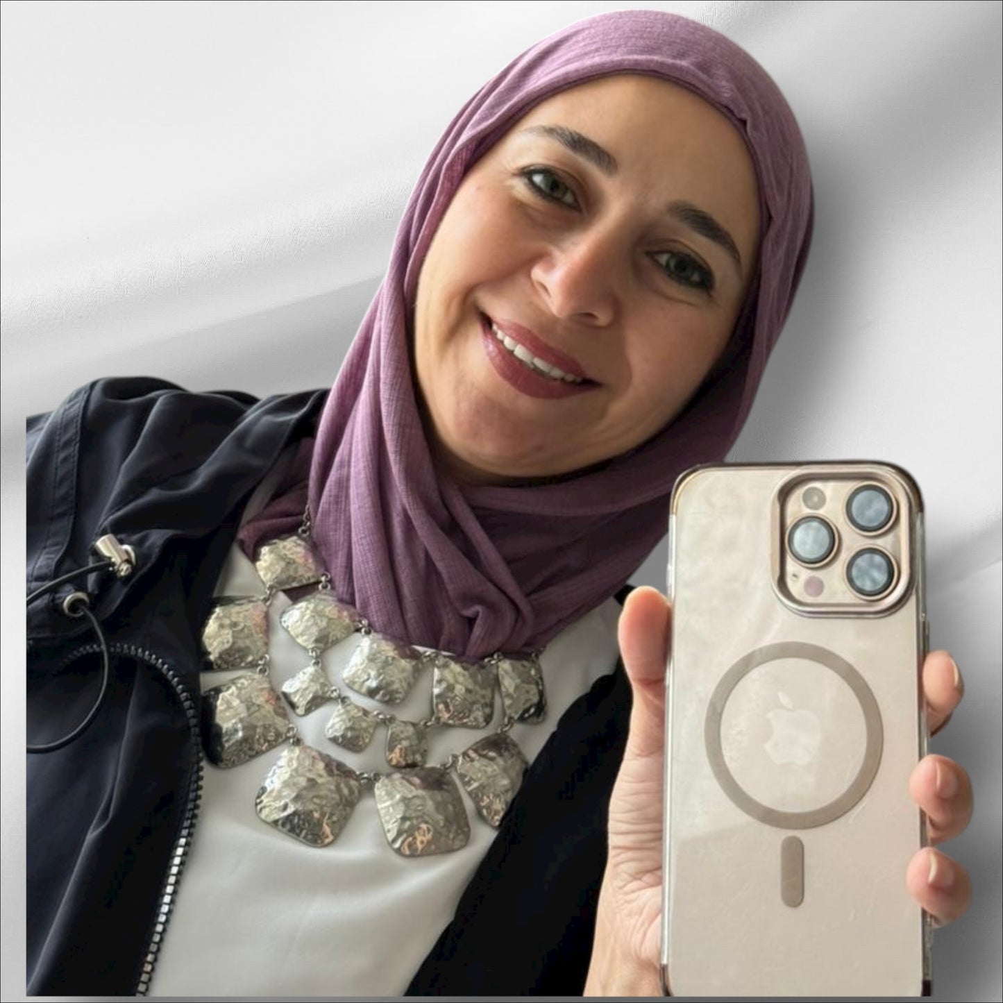 Lulwah tuck’n scarf