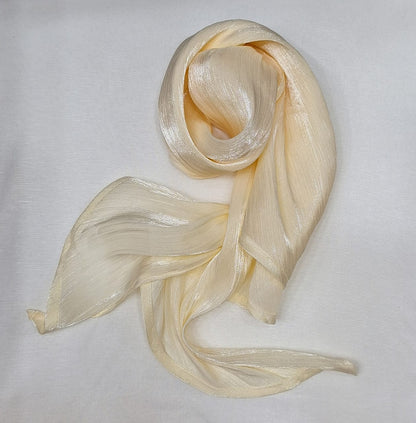 Alma tuck’n scarf.