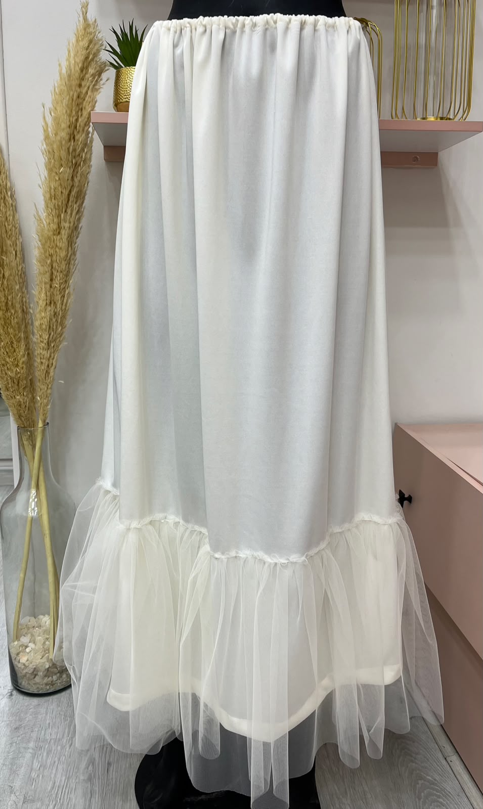 Skirt tulle extension