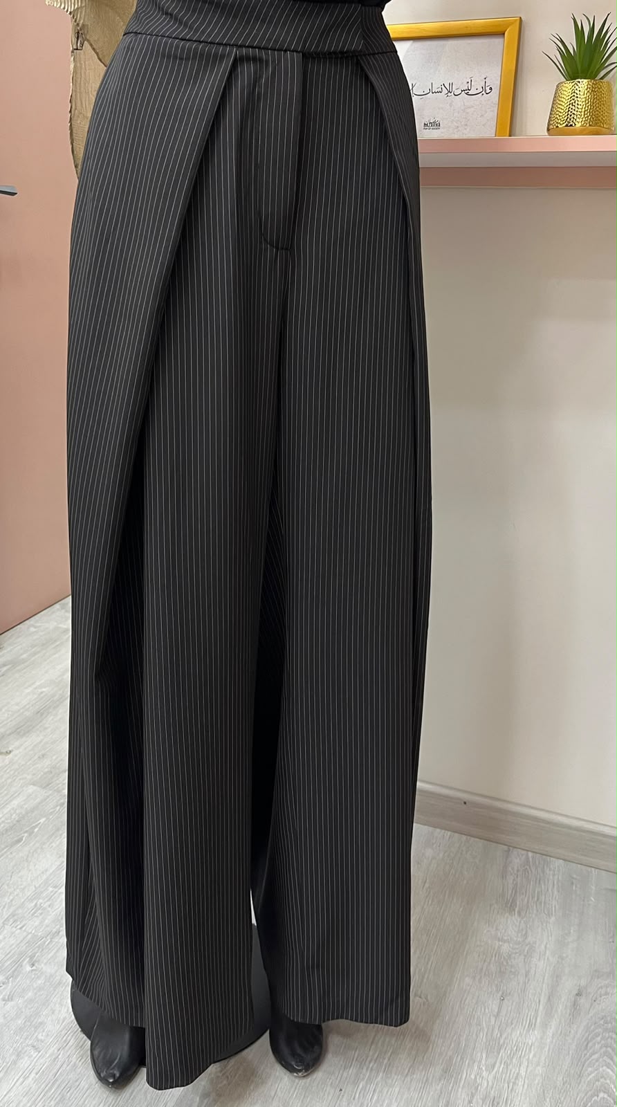 Stripped flap pants