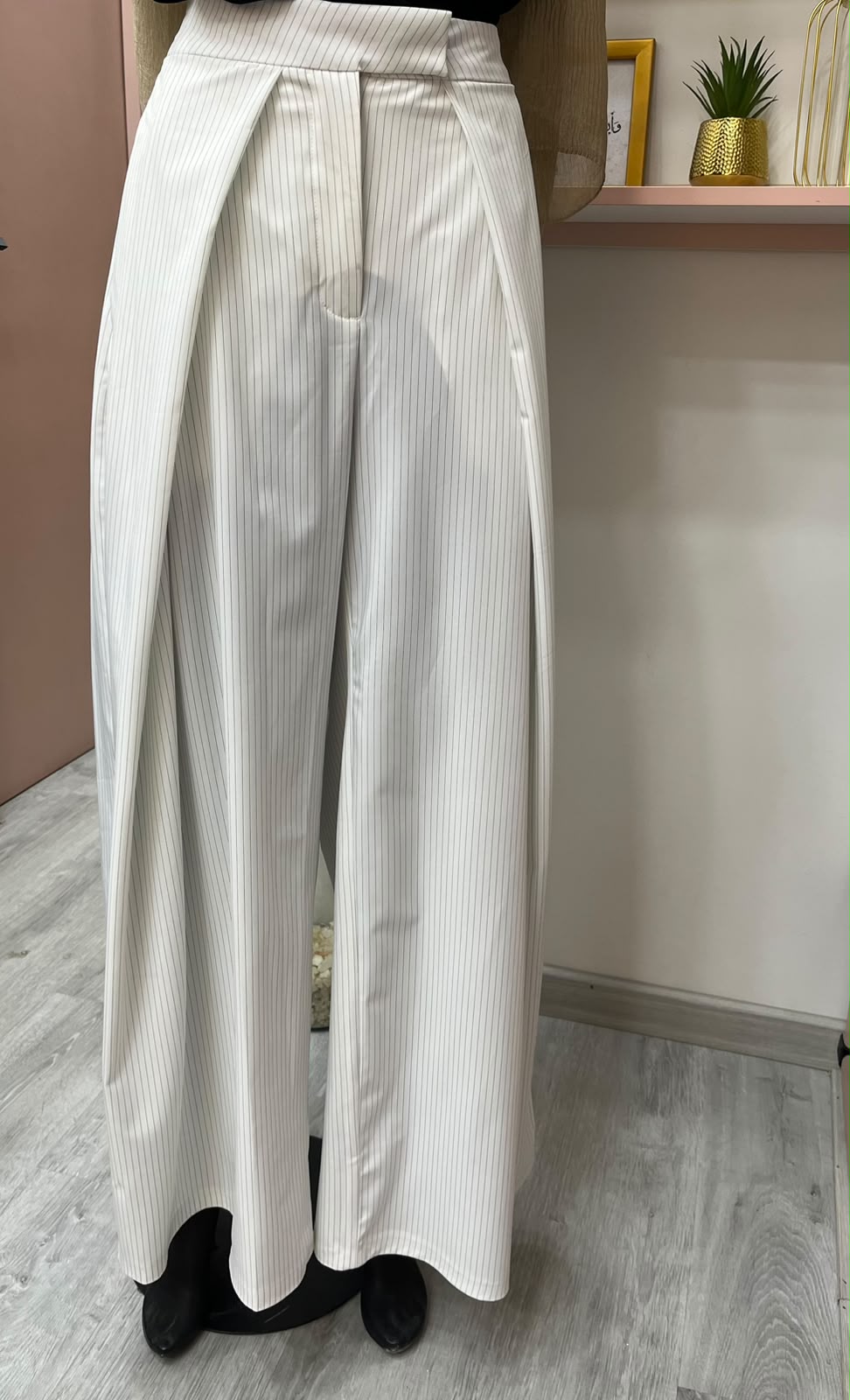 Stripped flap pants