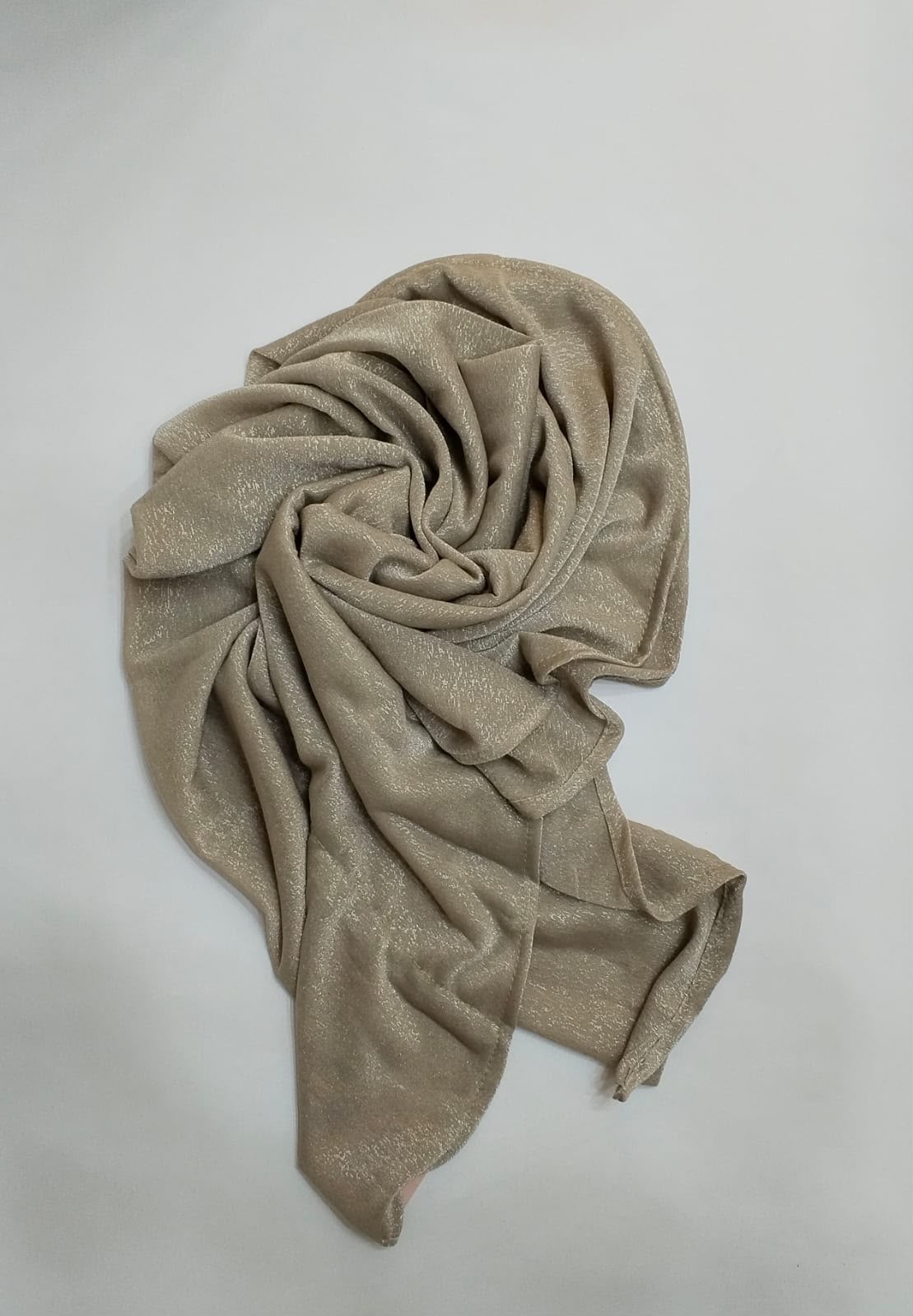 Solene tuck'n scarf