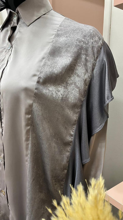 Silver ruffled top