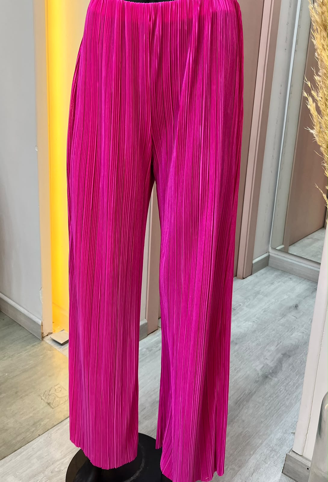 Plisse pants