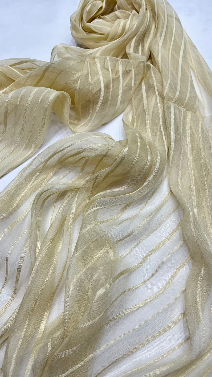 Fluff cloud scarf