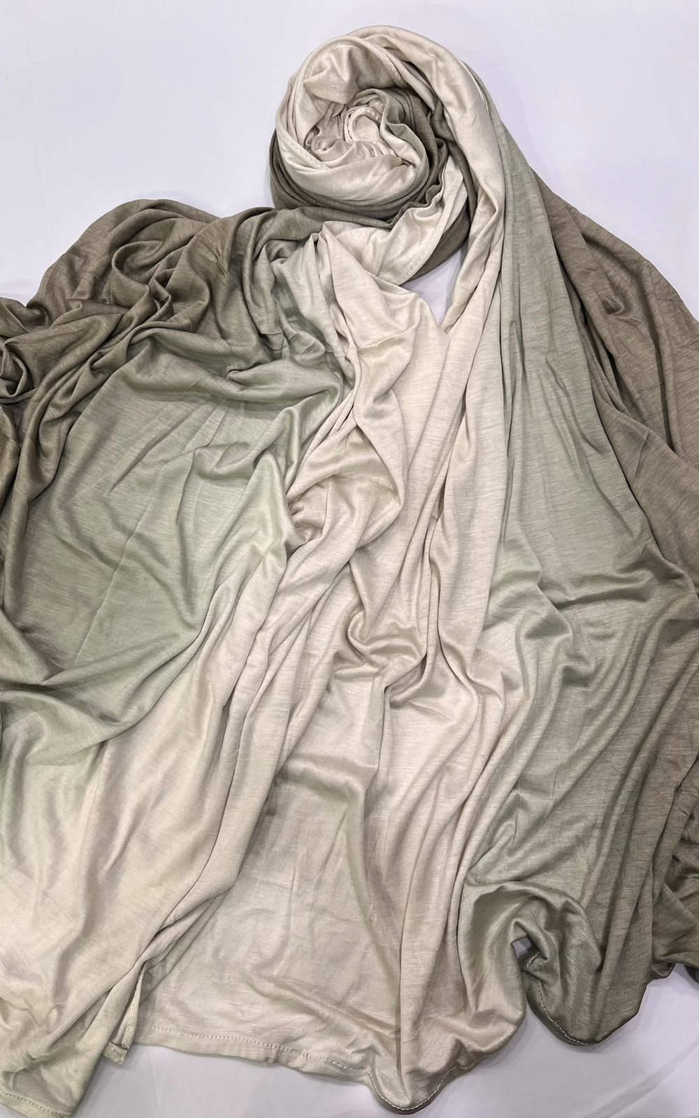 Royale ombre scarf