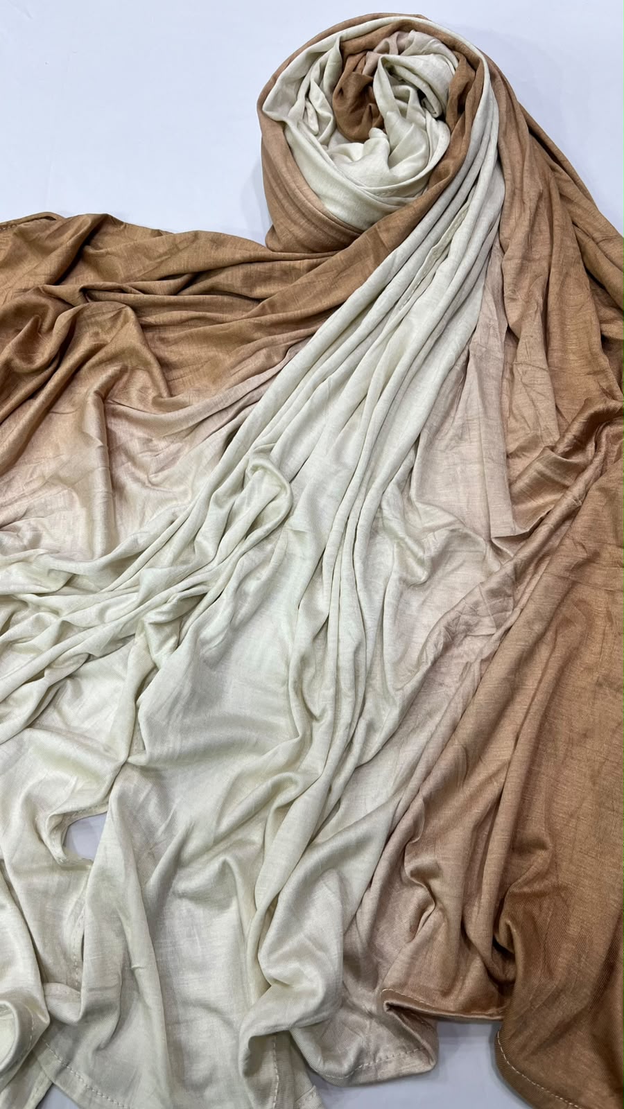 Royale ombre scarf
