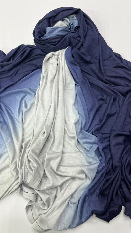 Royale ombre scarf