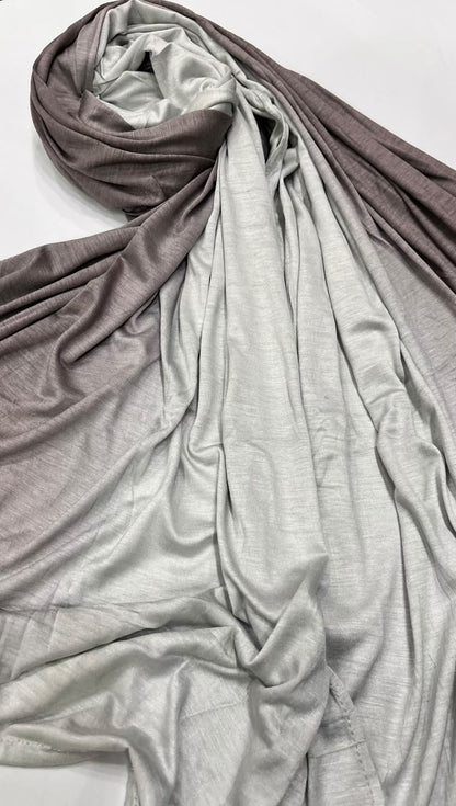 Royale ombre scarf