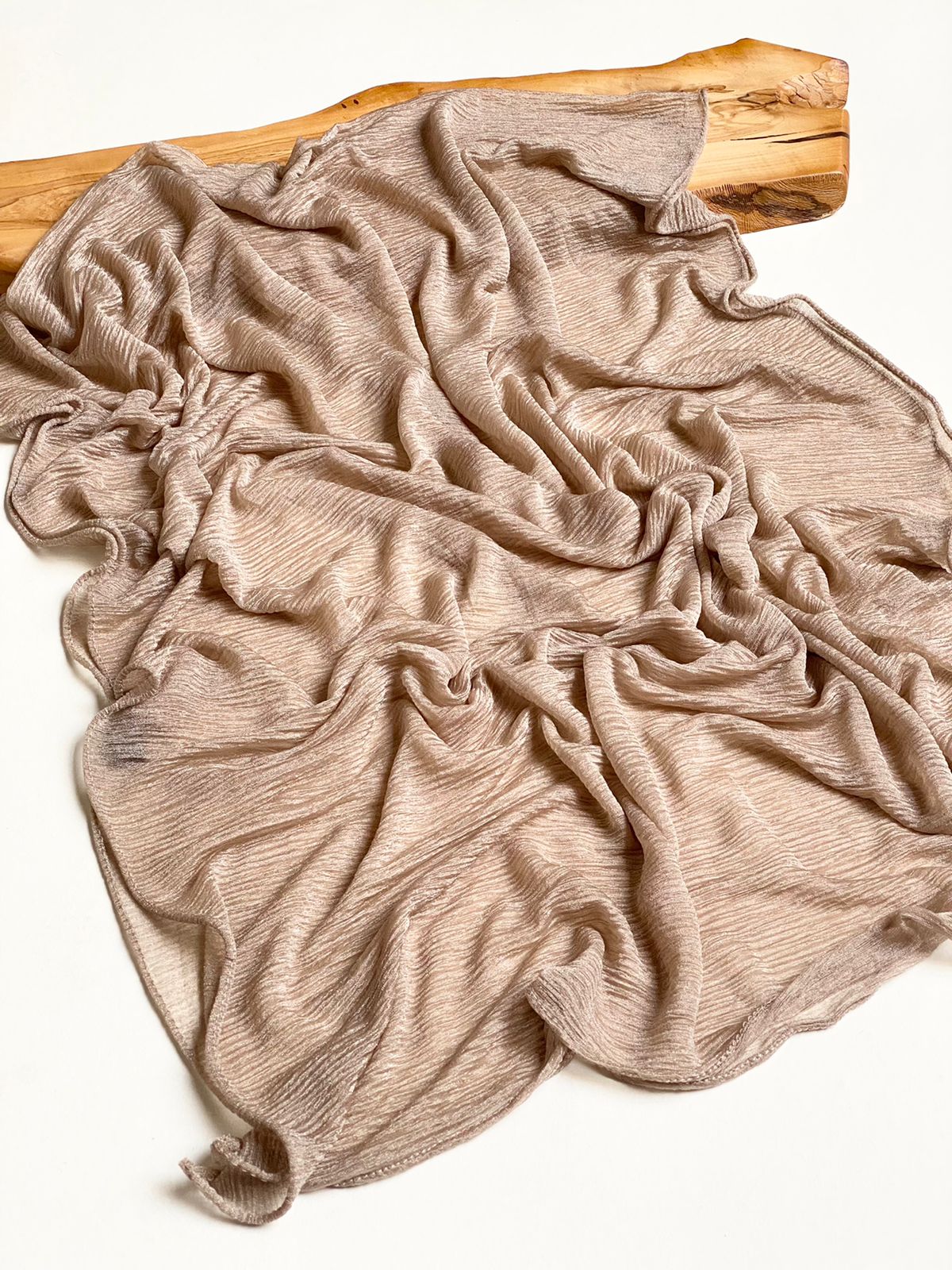 Sheer Crinkled scarf.