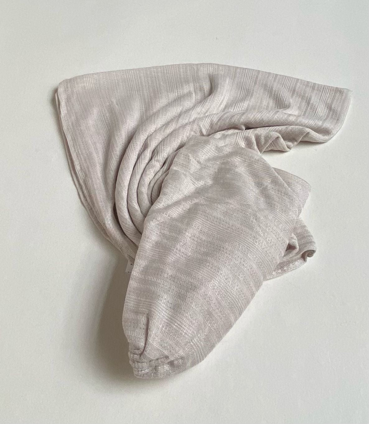 Alena twist scarf