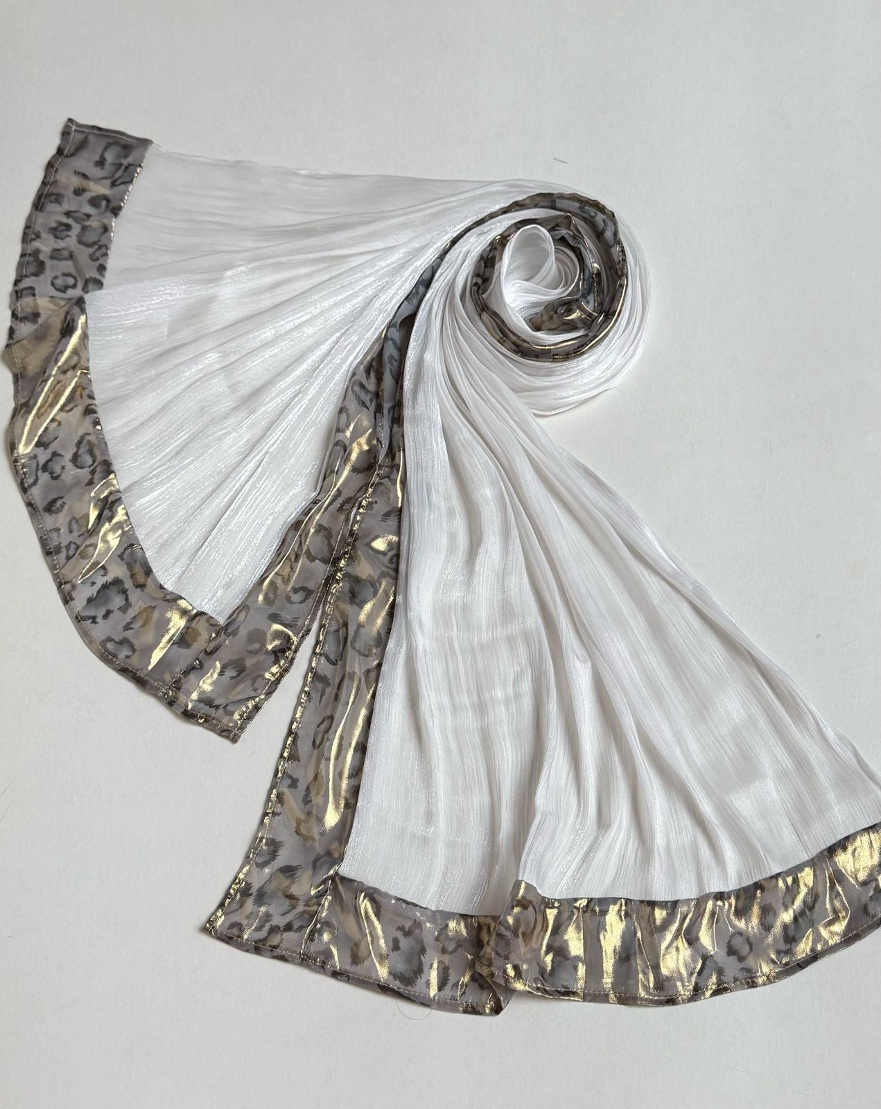 Sereen scarf.