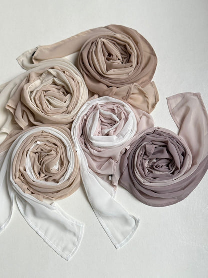 Duo Chiffon tuck’n scarf.