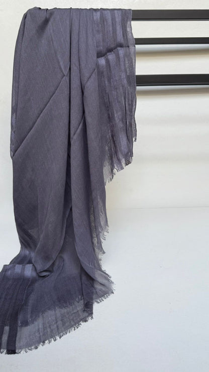 Lamina linen scarf