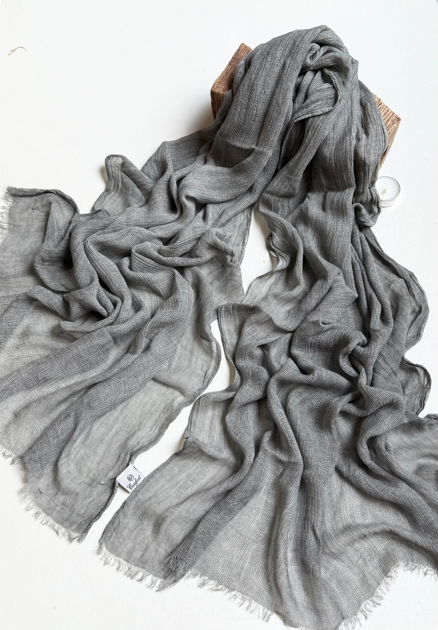 Fluffeé cotton scarf
