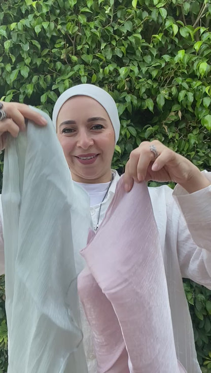 Alma tuck’n scarf.