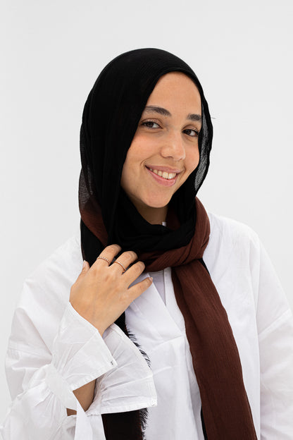 Gradia scarf/brown&black