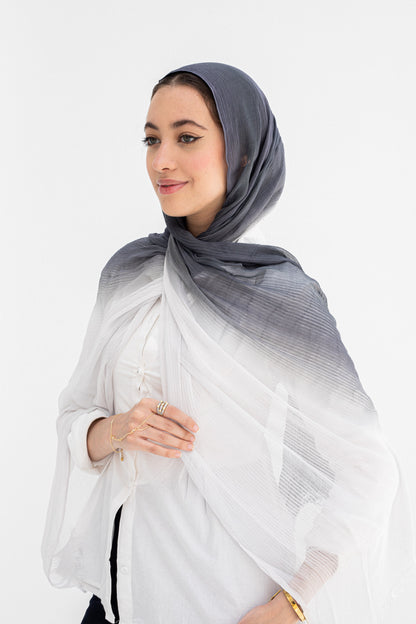 Grey ombre feather loom