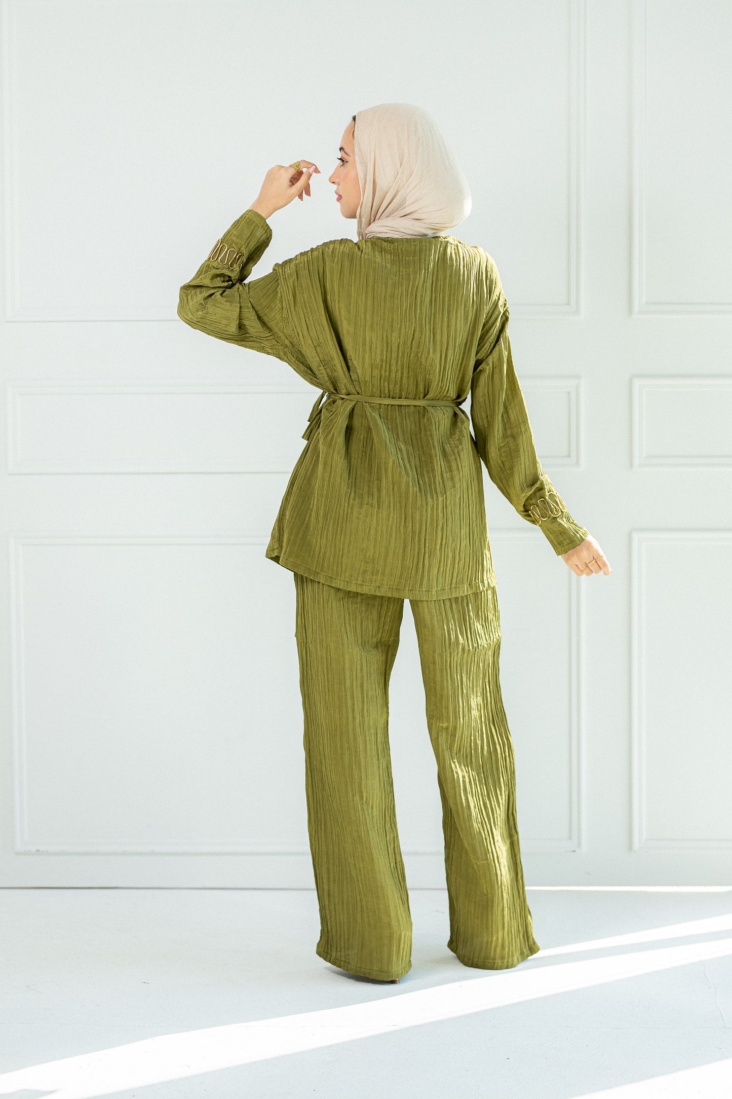 Olivette satin set