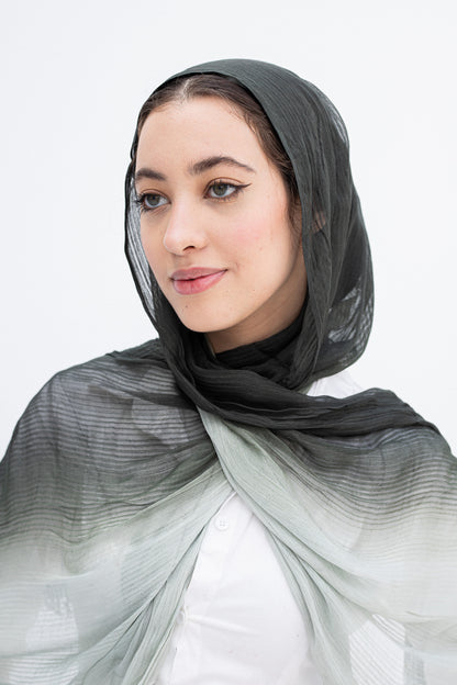 Olive ombre feather loom